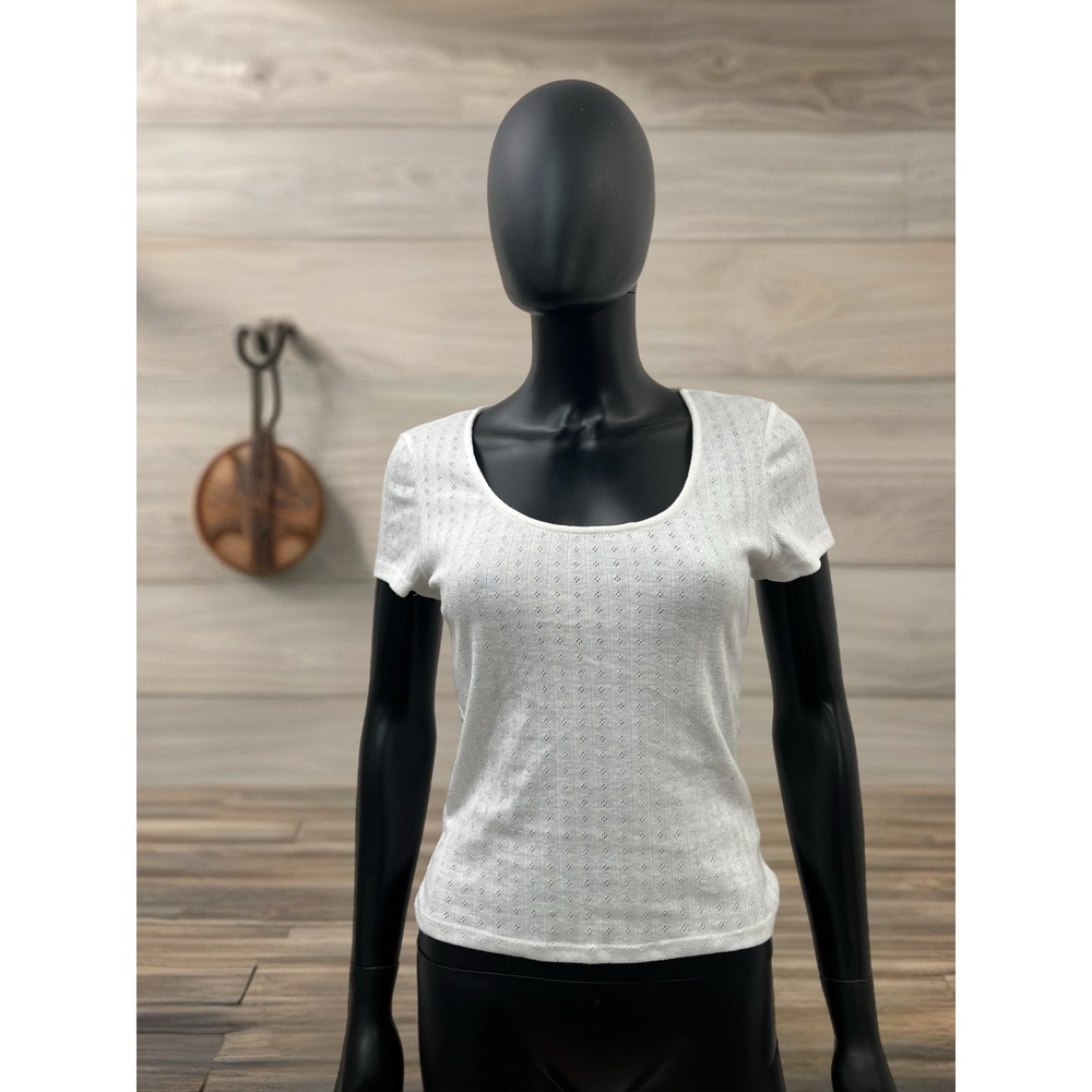 Lulus White Eyelet Knit Tee 50% Cotton 50% Poly Scoop Neck‎ Top Size S